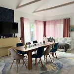 The House Balaton Nyaralunk Apartmán *