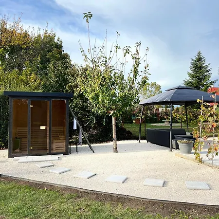 The House Balaton Nyaralunk * Siófok